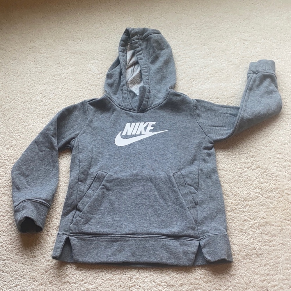 Girls NIKE sweatshirt